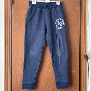 Children’s place jogger size M